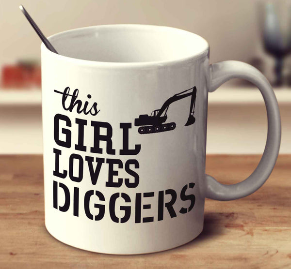 This Girl Loves Digger